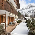 Hori-2 By Interhome Apartman Grindelwald