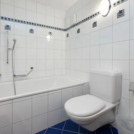 Hori-2 By Interhome * 格林德瓦